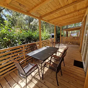 https://camping-kozarica-pakostane.hotelinzadar.com