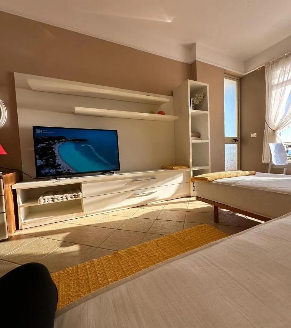 Beach View! Seaside Apartment Durres 0*,